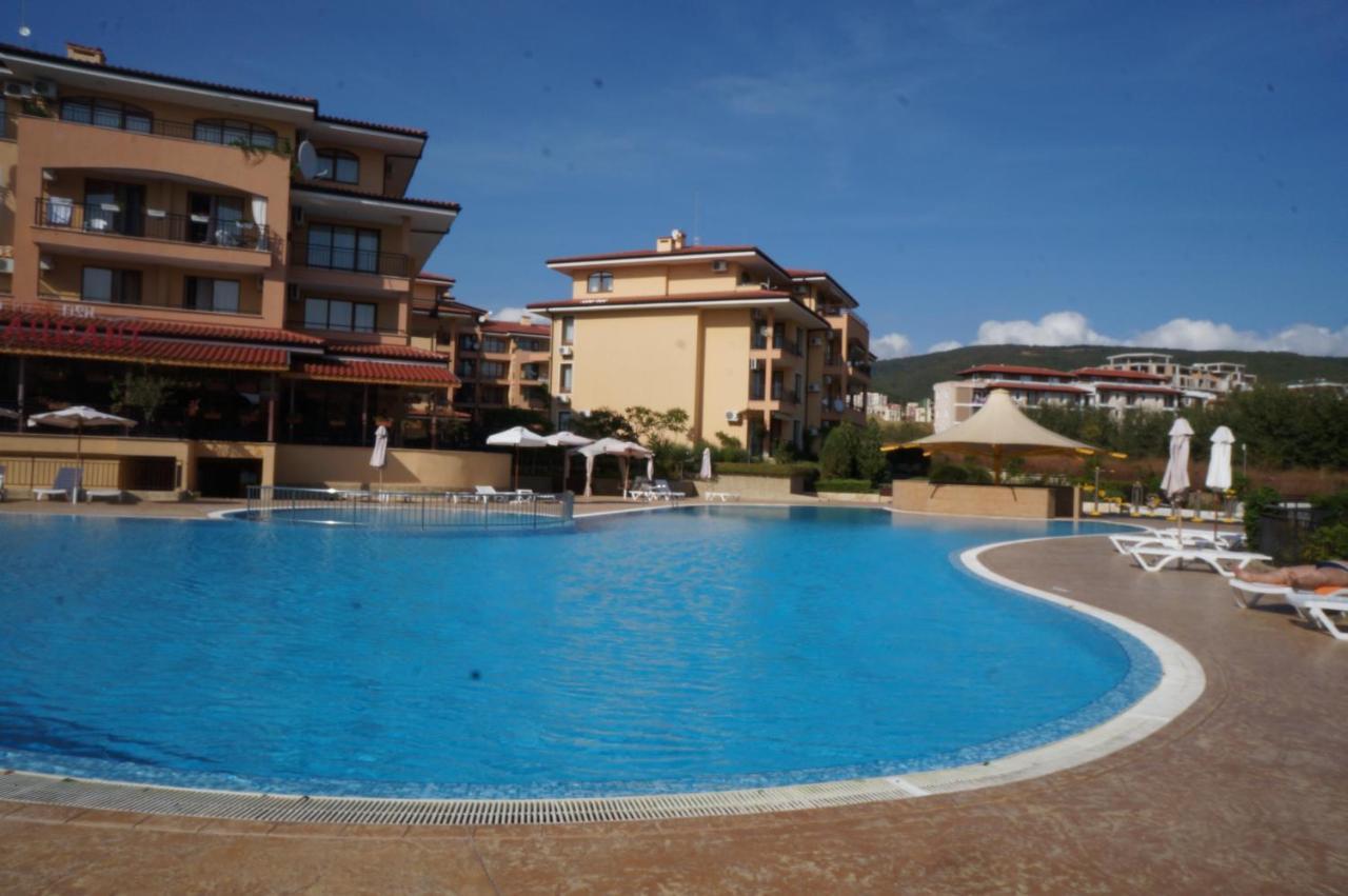 Sky Dreams Apartment Sveti Vlas Exterior foto